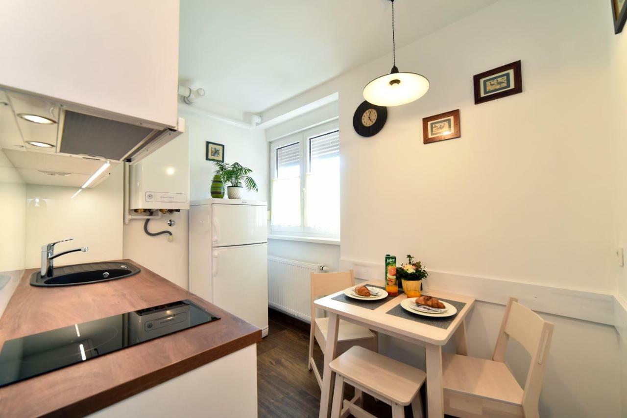 Apartman Nola *